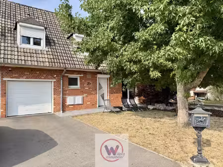 belle maison de residence avec local professionnel en annexe