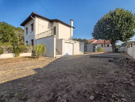 toulouse saint-simon -- appartement t4 avec garage et jardin