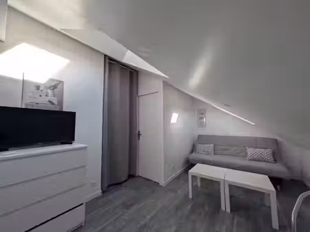 location appartement 1 pièce 13 m² à le havre (76600)