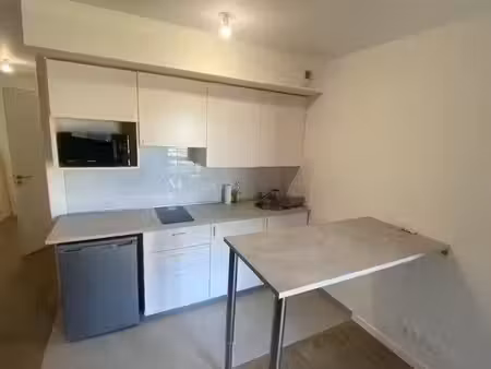 location meublée appartement 1 pièce 27 m² à romainville (93230), 790 €