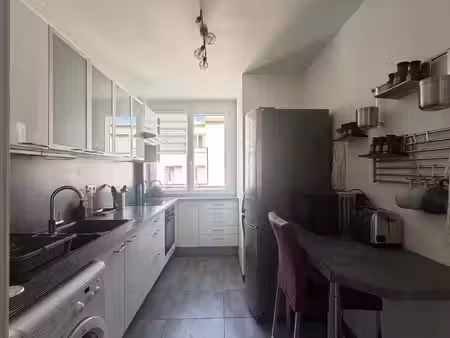 location appartement 2 pièces 55 m² à grenoble (38000)