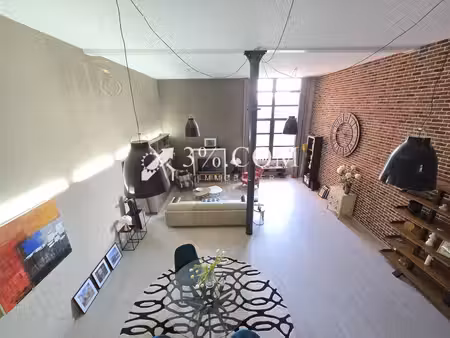 loft de 158 m² avec 3 ch + place de parking