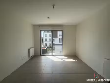 studio - laval - quartier hilard