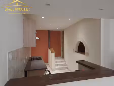 location maison 3 pièces 81m² charlieu 42190