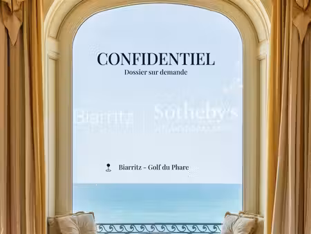 propriété entre golf et océan