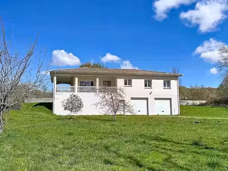 vente villa 5 pièces 128 m² à lestelle-de-saint-martory (31360), 269 000 €