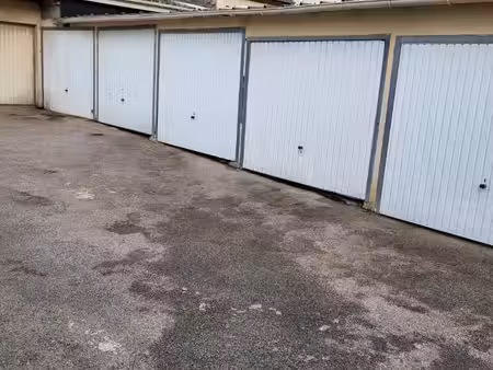 location parking le havre 76600