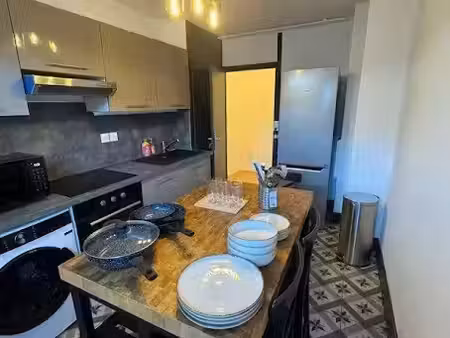 location meublée appartement 3 pièces 58 m² à lille (59000), 1 175 €