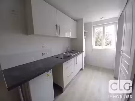 location appartement 2 pièces 30.32 m² à quimper (29000), 400 €