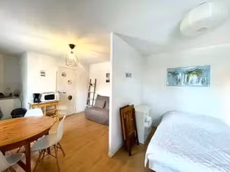 location appartement t1 meublé à auray (56400) : à louer t1 meublé / 32m² auray
