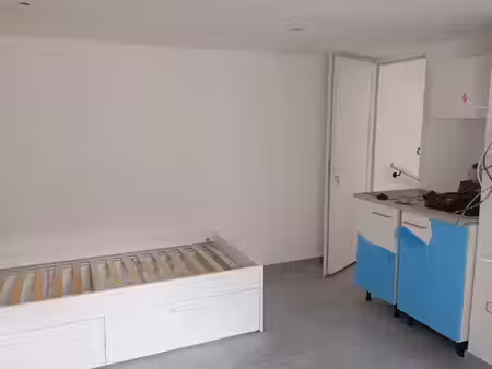location meublée appartement 1 pièce 16 m² à lille (59000), 525 €