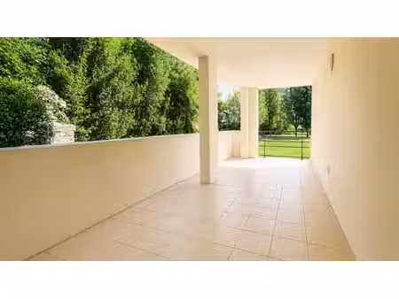 bayonne - appartement récent avec terrasse et parking en sous-sol dans un cadre calme et a