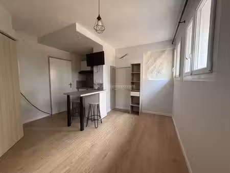 studio meublé rénové proche ecole des mines