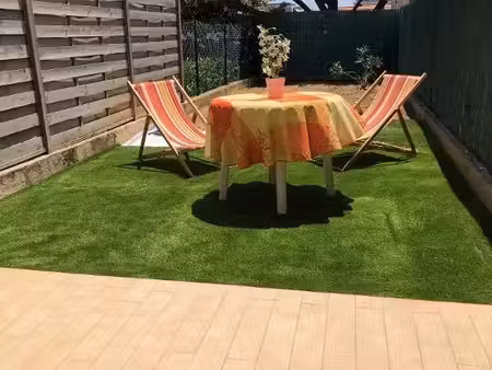 studio meublé avec terrasse