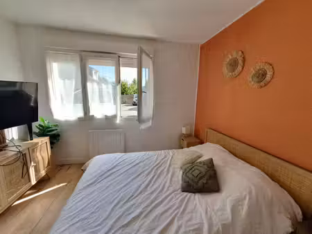 studio meuble