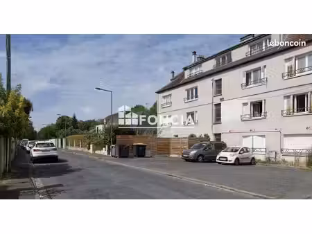 le mee-sur-seine: appartement 2 pièces – 34 m² – 3ᵉ et dernier étage