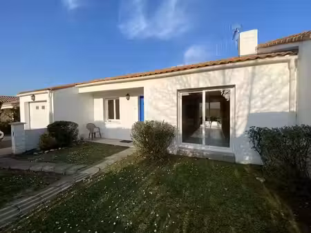 location maison 4 pièces 101.94 m² à pont-saint-martin (44860), 1 290 €