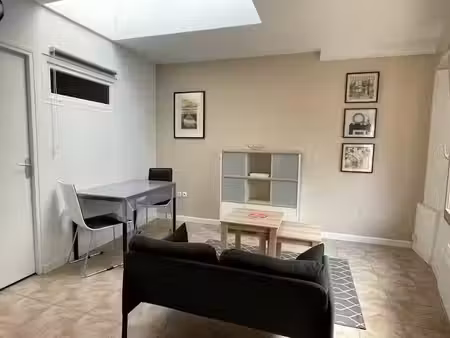 location meublée appartement 2 pièces 29 m² à lille (59000), 600 €