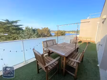 appartement à louer 3 pièces 57.22 m² - istres (13) - 974€