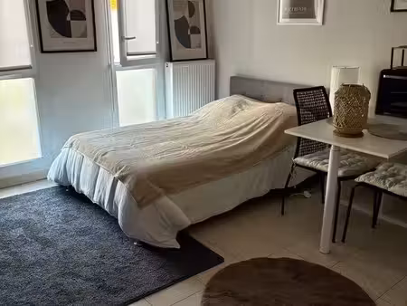 studio full meublé avec parking sécurisé neuf