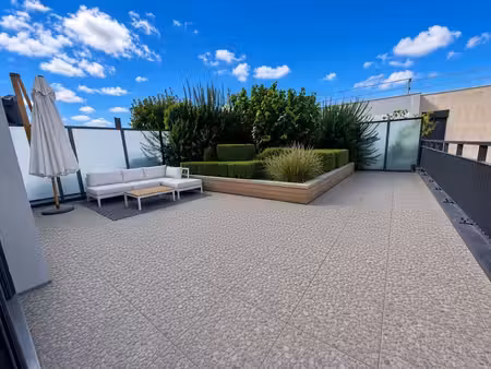 bordeaux belvédère — t5 de 127,40 m², rooftop 32,5 m² jardin privatif, 4 chambres, 2 parki