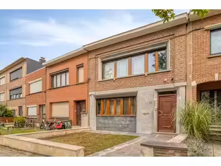 huis te koop in wilrijk met 4 slaapkamers