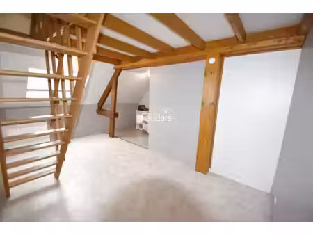 location appartement 1 pièce 27m² st lo 50000