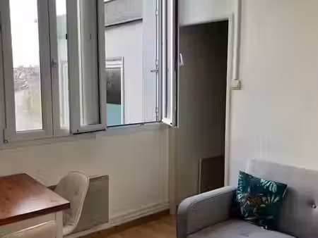 location appartement 2 pièces 29 m² à bordeaux (33000)
