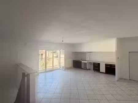 location maison 4 pièces 120 m² à leyr (54760)