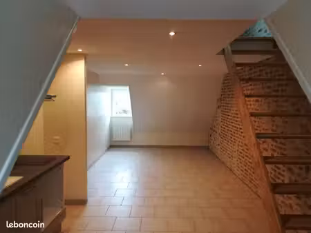 f2 duplex meublé centre thury harcourt