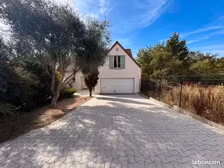 maison contemporaine climatisée - 125 m² - 3 chambres - au calme, jardin sans vis-à-vis