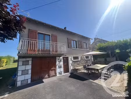 maison 7 pièces 131 m²