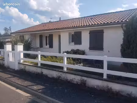 maison arpajon sur cère