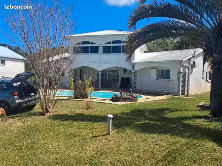 villa 187 m² /1000 m2