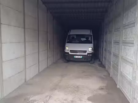 garage 40m2 à louer