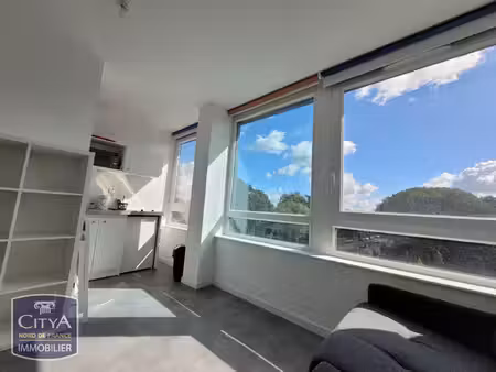 a louer - studio meuble - 16.5m²
