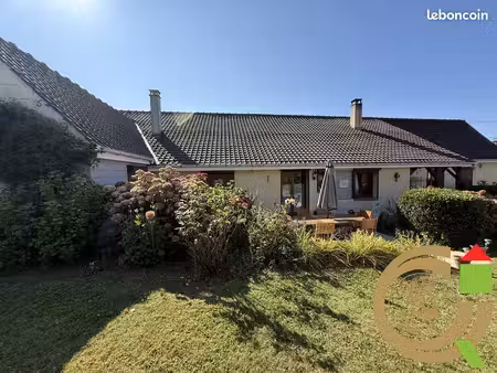 longère 6 pièces 147 m²