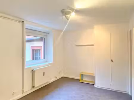 residence 2000
