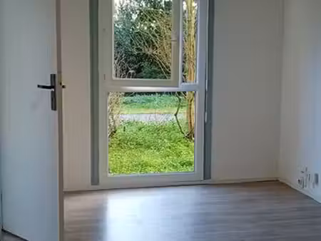 bien situé avec de nombreux atouts