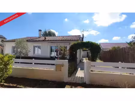 maison 5 pièces 95 m² à vendre / acheter coulombiers 86600 ? | era immobilier