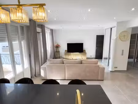 appartement rare - 2/3 pièces rénové (surface totale 91 m2) avec terrasse et balcon dispos