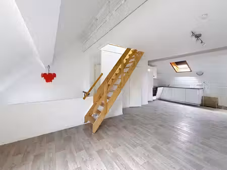 duplex à louer à rue du serpentin 38 ixelles (vbe60276)