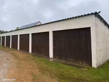 garage à louer - st cyr