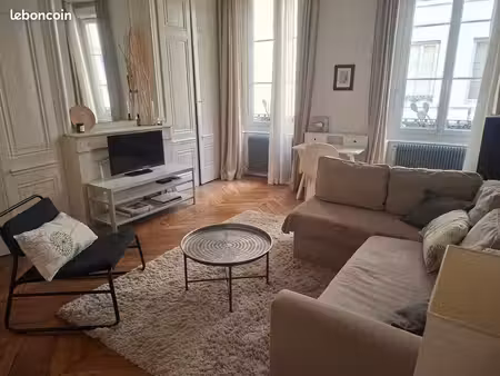 charme & calme hypercentre lyon grand t2 72 m² quartier d’ainay