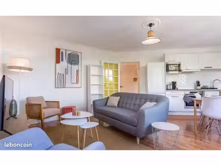 chambre dans appartement refait à neuf, 40 min de paris
