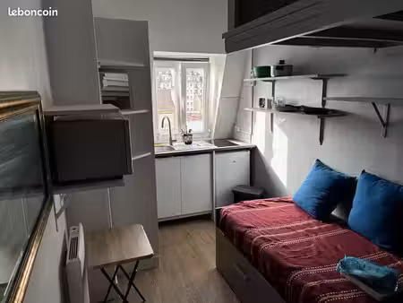 location studio meublé