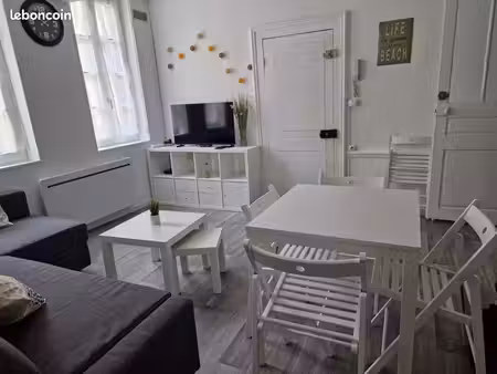 appartement 3 pièces 43 m² rénové – vendu loué – centre-ville de troyes