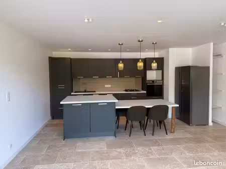 appartement rez de villa septembre à mai