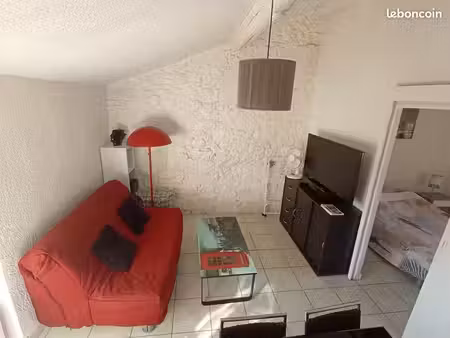 location t2 meublé toulon