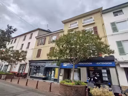 bourgoin 2 pieces a bourgoin